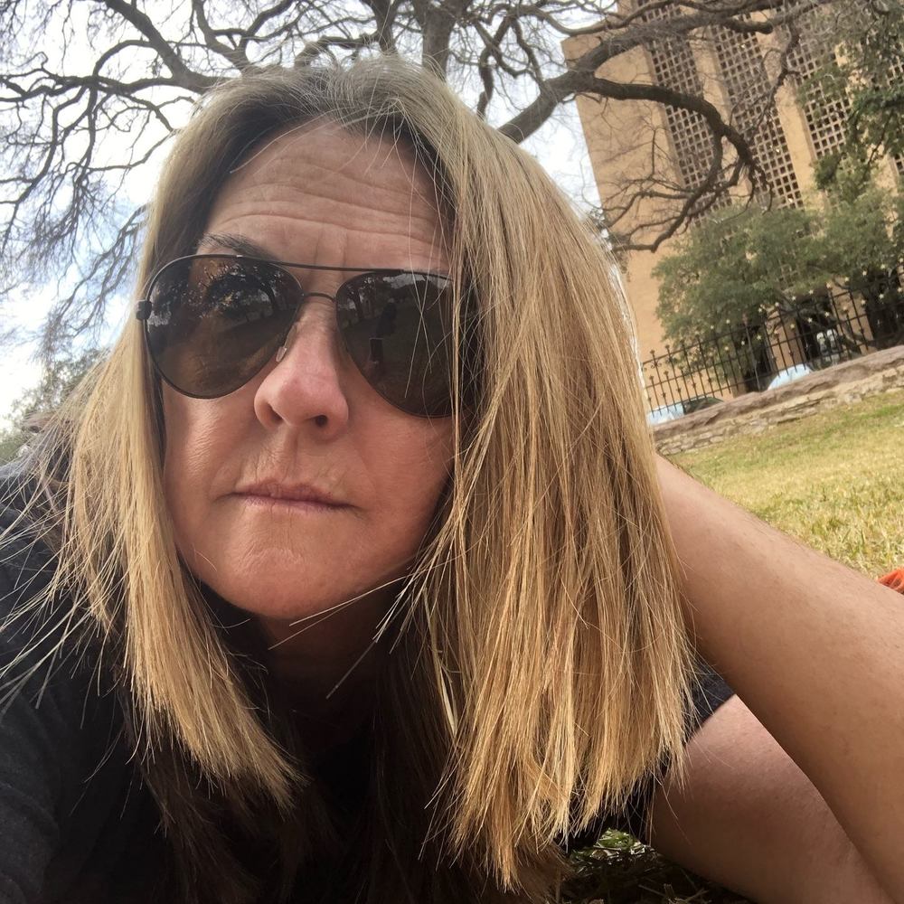 Meet your Posher, Deborah